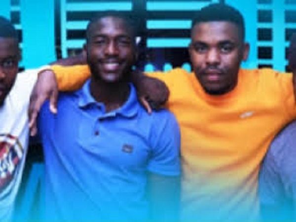 Kelvin Momo – Loving You All Night Ft. Luu Nineleven, Stoks & DaliWonga Kelvin Momo – Loving You All Night feat. Luu Nineleven, Stoks & DaliWonga