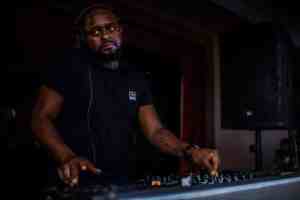 deeper phil – the warehouse yfm guest mix deeper phil – the warehouse yfm guest mix