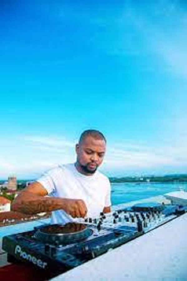 josiah de disciple – groove cartel mix josiah de disciple – groove cartel mix