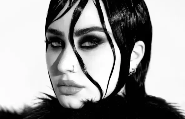 Demi Lovato, Bert McCracken – Give Your Heart A Break Demi Lovato, Bert McCracken – Give Your Heart A Break