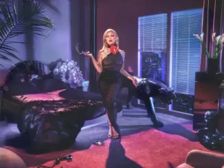 Album: Slayyyter - STARFUCKER STARFUCKER