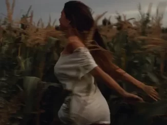 Album: Madison Beer - Silence Between Songs Silence Between Songs