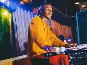 Mdu aka TRP – Untitled ft. Semi Tee & Fanarito Mdu aka TRP – Untitled ft. Semi Tee & Fanarito