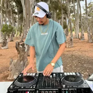 DJ Ice Flake – The Ice Flake Show Season 7 Episode 4 DJ Ice Flake – The Ice Flake Show Season 7 Episode 4