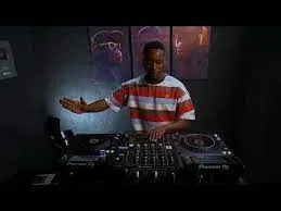 Romeo Makota – Amapiano Mix (17 November) Romeo Makota – Amapiano Mix (17 November)