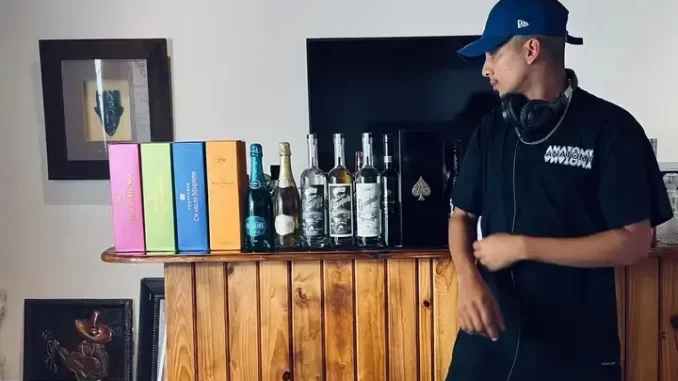 DJ Ice Flake – The Ice Flake Show Season 7 Episode 5 DJ Ice Flake – The Ice Flake Show Season 7 Episode 5