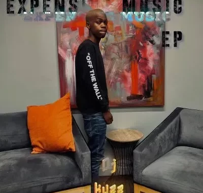 Omphile Tallway DJ kuzz – Monday To Sunday ft University Of Friends Omphile Tallway DJ kuzz – Monday To Sunday ft University Of Friends