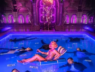 Album: Iggy Azalea - The End of an Era (Deluxe) The End of an Era (Deluxe)