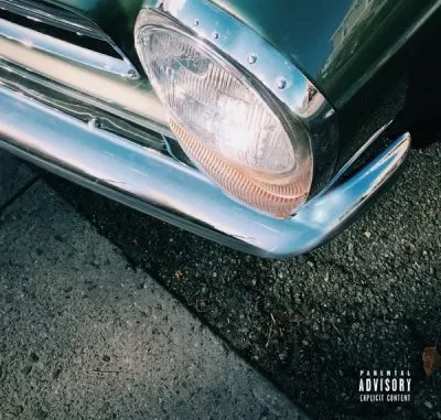 N’Veigh – Conversations are better in a Benz N’Veigh – Conversations are better in a Benz