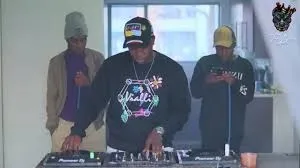 uLazi – Top Dawg Sessions (July Edition) uLazi – Top Dawg Sessions (July Edition)