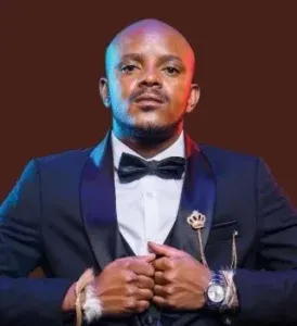 Kabza De Small & Vigro Deep – Umsindo Wase Dubai ft. Dj Maphorisa & Stakev Kabza De Small & Vigro Deep – Umsindo Wase Dubai ft. Dj Maphorisa & Stakev