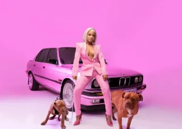 Zee Nxumalo – Ucingo Zee Nxumalo – Ucingo