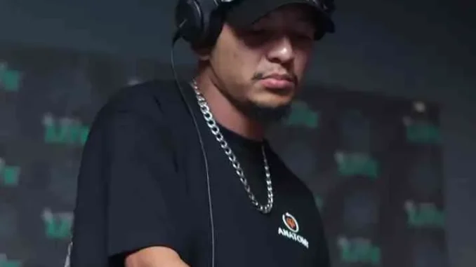 DJ Ice Flake – The Ice Flake Show Exclusive S1E2 DJ Ice Flake – The Ice Flake Show Exclusive S1E2