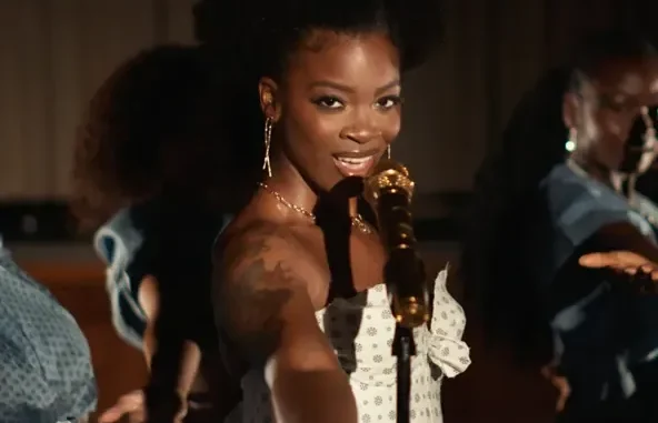 Ari Lennox Smoke Ari Lennox Smoke
