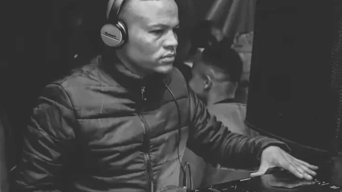 DJ Hugo – 10111 Sessions Vol. 32 (Road To 911 EP) DJ Hugo – 10111 Sessions Vol. 32 (Road To 911 EP)