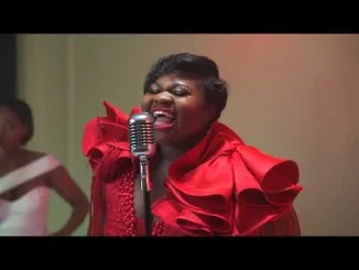 Sneziey – Izulu (Live In-Studio) Sneziey – Izulu (Live In Studio)