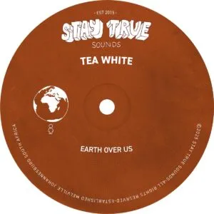 Tea White – Earth Over Us Tea White – Earth Over Us