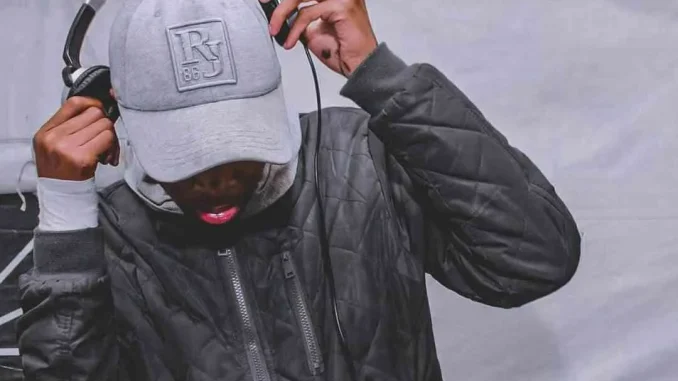 Creative Dj – Ivy Hub (Sgidongo) ft Classic Kvy Creative Dj – Ivy Hub (Sgidongo) ft Classic Kvy