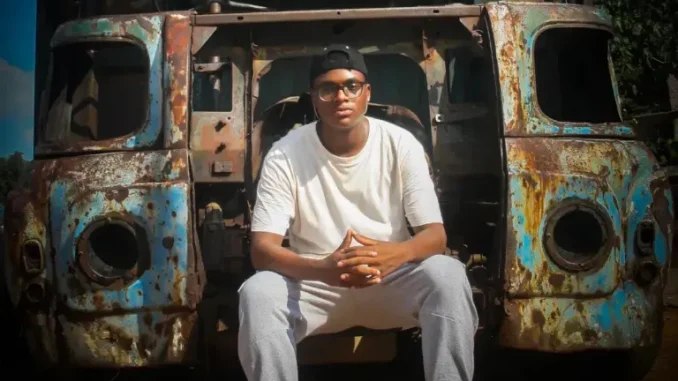 El-Kay MusiQ ft. Djy Vino – Bug Stena El-Kay MusiQ ft. Djy Vino – Bug Stena