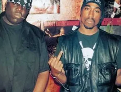 The Notorious B.I.G & 2Pac – I'll Be Missing You The Notorious B.I.G & 2Pac – I'll Be Missing You