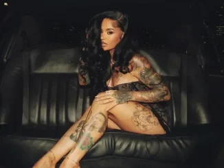 Kehlani Folded