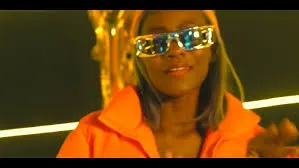 Zoli White Smoke – Re Hwela Eng ft SmeezyOn The Beat & Kharishma Zoli White Smoke – Re Hwela Eng ft SmeezyOn The Beat & Kharishma